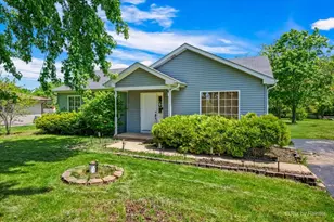 34W724 5 Island Rd, Saint Charles, IL 60174 - Photo 1
