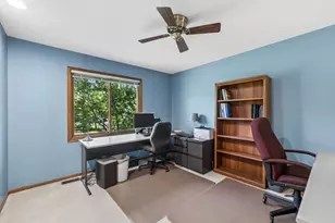 8814 Galleria Ct, Spring Grove, IL 60081 - Photo 20
