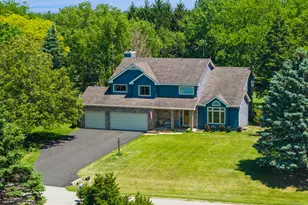 8814 Galleria Ct, Spring Grove, IL 60081 - Photo 1