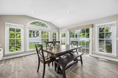 6155 Ivy Drive, Lisle, IL 60532 - Photo 8