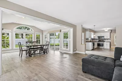 6155 Ivy Drive, Lisle, IL 60532 - Photo 10