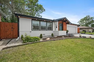 515 E 168th Pl, South Holland, IL 60473 - Photo 2