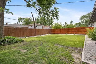 515 E 168th Pl, South Holland, IL 60473 - Photo 24