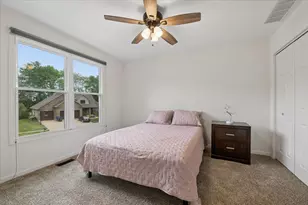 649 Fox Hollow Ct, Dekalb, IL 60115 - Photo 20