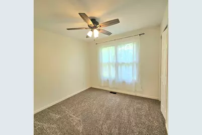649 Fox Hollow Court, Dekalb, IL 60115 - Photo 22