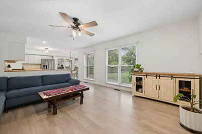 649 Fox Hollow Court, Dekalb, IL 60115 - Photo 12