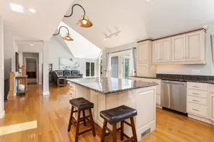 9 Red Stone Ct, Bloomington, IL 61704 - Photo 16