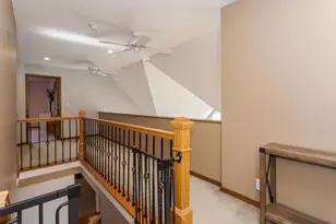 9 Red Stone Ct, Bloomington, IL 61704 - Photo 36