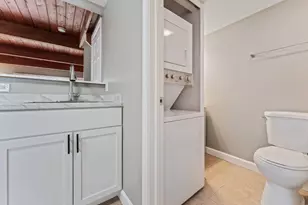 485 Meadow Green Ln, Round Lake Beach, IL 60073 - Photo 18