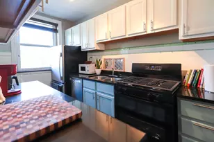 1217 W Granville Ave, Chicago, IL 60660 - Photo 14