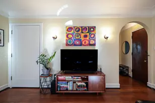1217 W Granville Ave, Chicago, IL 60660 - Photo 12