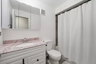 2512 Waterbury Drive #705, Woodridge, IL 60517 - Photo 18