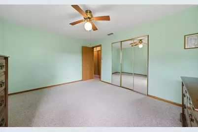 12841 Terrace Lane, Crestwood, IL 60418 - Photo 14