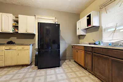 938 Woodlawn Avenue, Rockford, IL 61103 - Photo 4