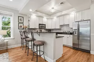 4121 N Sheridan Rd, Chicago, IL 60613 - Photo 6