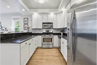 4121 N Sheridan Road #2N, Chicago, IL 60613 - Photo 8