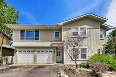212 Island Drive, Island Lake, IL 60042 - Photo 2