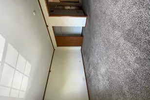 3609 Roanoke Ave, Carpentersville, IL 60110 - Photo 18