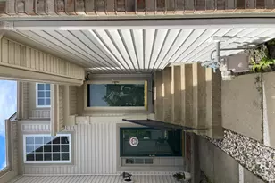 3609 Roanoke Ave, Carpentersville, IL 60110 - Photo 2