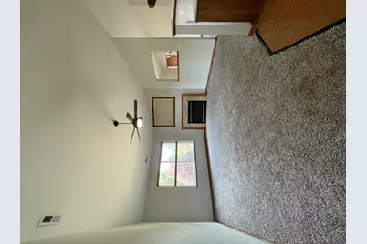 3609 Roanoke Avenue, Carpentersville, IL 60110 - Photo 4