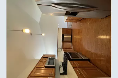 3609 Roanoke Avenue, Carpentersville, IL 60110 - Photo 8