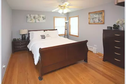5824 W Higgins Avenue #2N, Chicago, IL 60630 - Photo 10
