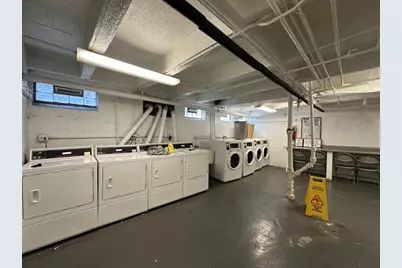 661 W Sheridan Road #208, Chicago, IL 60613 - Photo 20