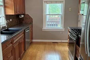 490 Grove Ave, Wood Dale, IL 60191 - Photo 10