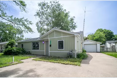179 N Levasseur Avenue, Bourbonnais, IL 60914 - Photo 2