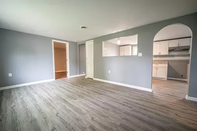 179 N Levasseur Avenue, Bourbonnais, IL 60914 - Photo 4