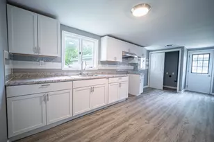 179 N Levasseur Ave, Bourbonnais, IL 60914 - Photo 6