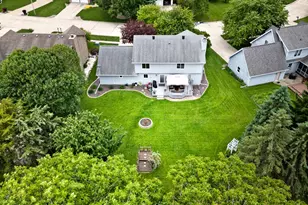 25 Bay Pointe Dr, Bloomington, IL 61704 - Photo 50
