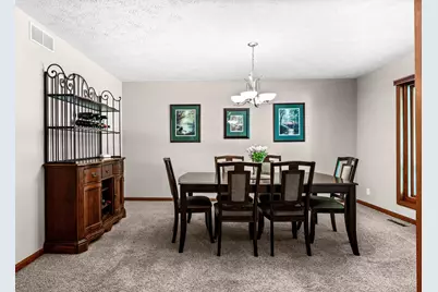 25 Bay Pointe Drive, Bloomington, IL 61704 - Photo 8