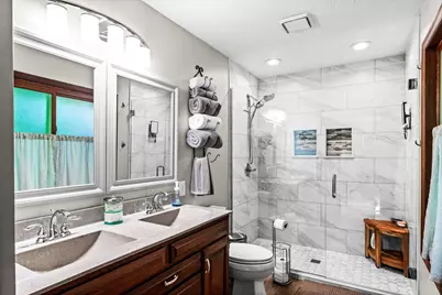 25 Bay Pointe Drive, Bloomington, IL 61704 - Photo 20