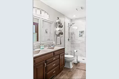 25 Bay Pointe Drive, Bloomington, IL 61704 - Photo 22