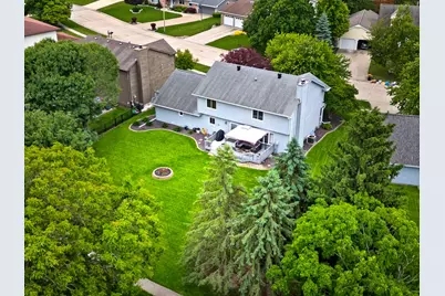 25 Bay Pointe Drive, Bloomington, IL 61704 - Photo 52