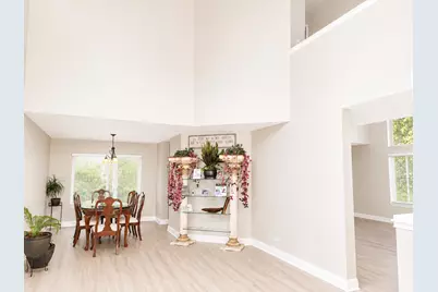 46 W Redhead Court, Round Lake Beach, IL 60073 - Photo 4