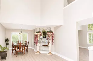 46 W Redhead Ct, Round Lake Beach, IL 60073 - Photo 4