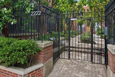 2222 N Racine Avenue #16, Chicago, IL 60614 - Photo 1