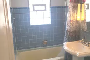 5256 N Virginia Ave, Chicago, IL 60625 - Photo 12