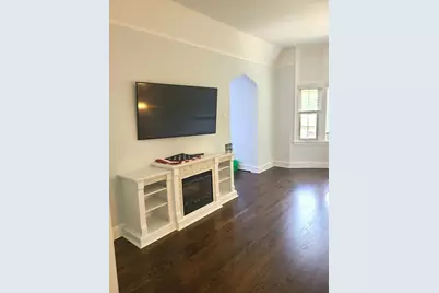5256 N Virginia Avenue #2, Chicago, IL 60625 - Photo 4