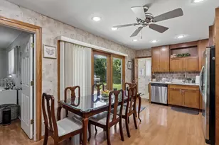 1450 Jefferson Rd, Hoffman Estates, IL 60169 - Photo 8