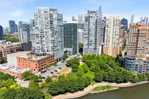 420 W Ontario St, Chicago, IL 60654 - Photo 40