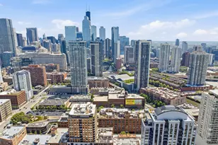420 W Ontario St, Chicago, IL 60654 - Photo 38