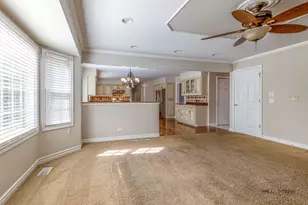 1214 Shoreline Dr, Aurora, IL 60504 - Photo 10