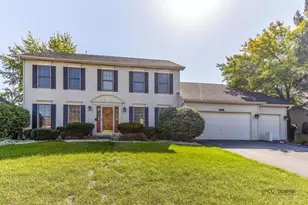 1214 Shoreline Dr, Aurora, IL 60504 - Photo 2