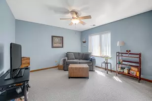 15006 Mayo Dr, Orland Park, IL 60462 - Photo 18