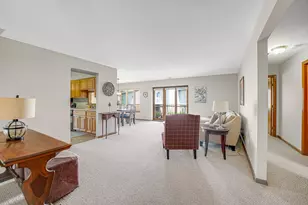 15006 Mayo Dr, Orland Park, IL 60462 - Photo 6