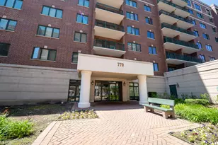 770 Pearson St, Des Plaines, IL 60016 - Photo 2