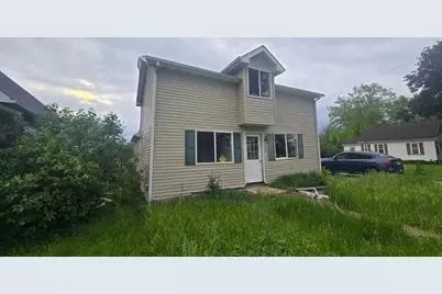 304 N Taylor Avenue, Cherry, IL 61317 - Photo 1